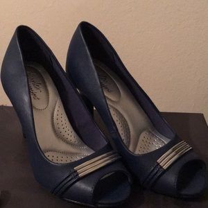 Brand New Navy Blue Peep toe heel